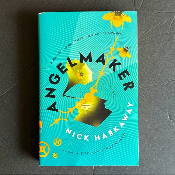 PAPERBACK Other - Angelmaker: A Novel by Nick Harkaway | Fiction, Comedy | Paperback Book